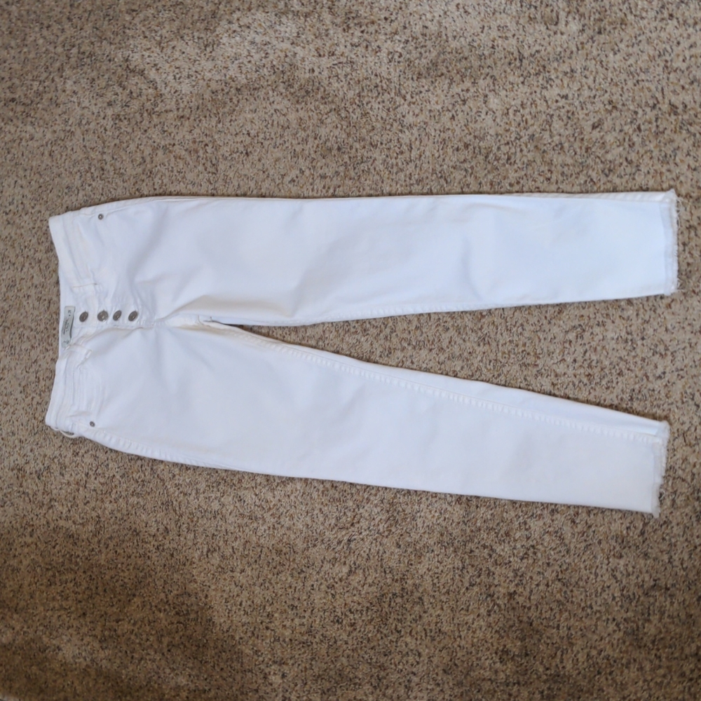 ABERCROMBIE & FITCH white denim - size 2/26